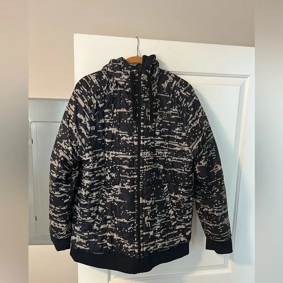 Men’s Reversible Northface Jacket - Picture 4 of 6